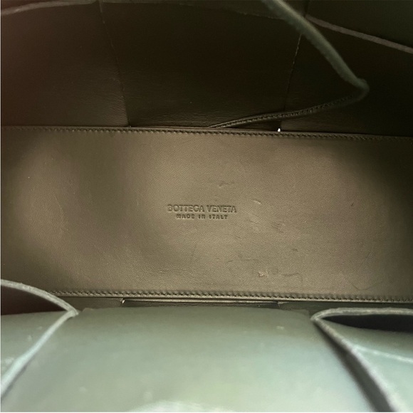 Bottega Veneta Arco Small Tote - Picture 10 of 16